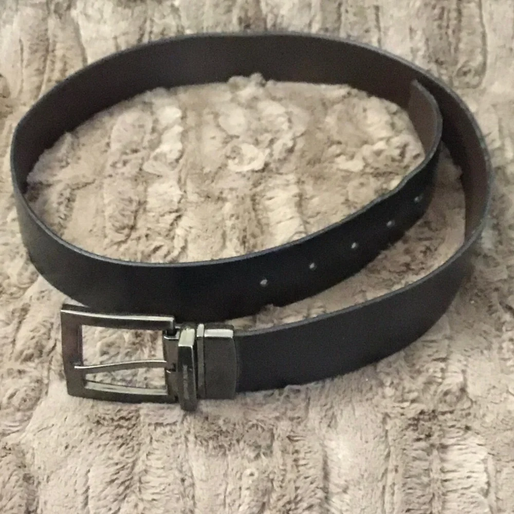 🍁🚦3-25🚦 Geoffrey Beene Black Leather Belt Size 34